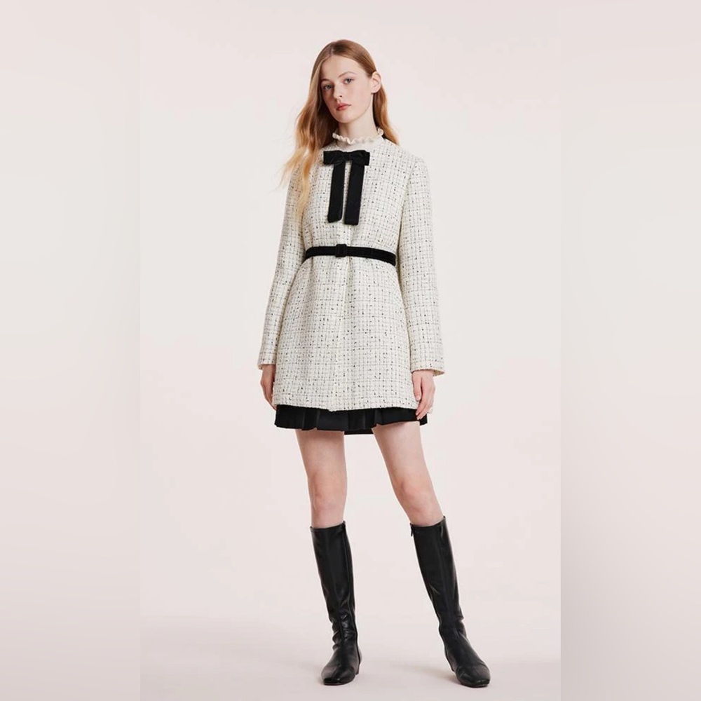 Goelia Black and White Jaquard Jacket with Accessories